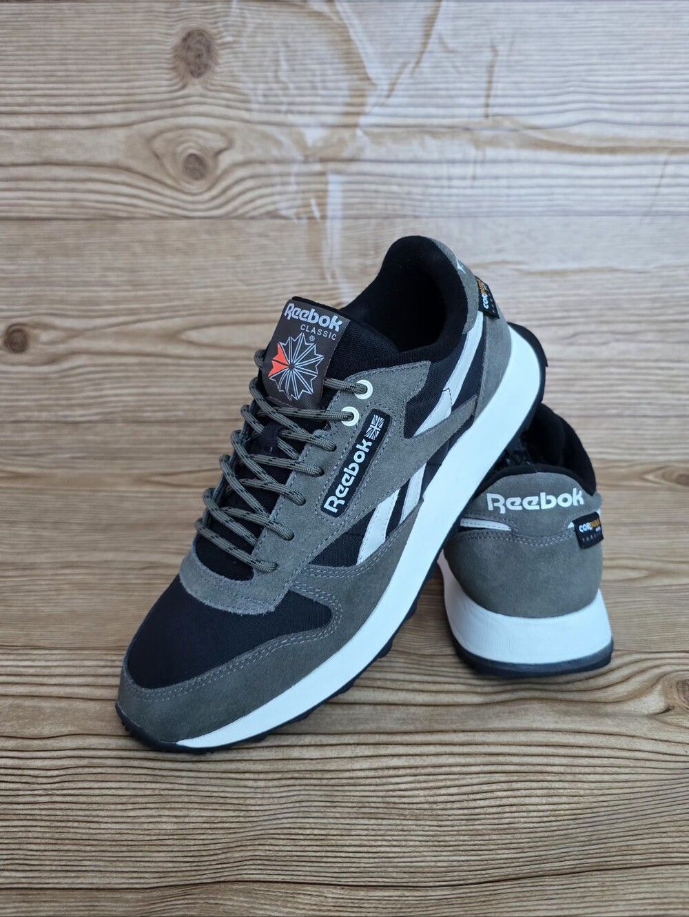 Reebok Classics Leather Sneakers